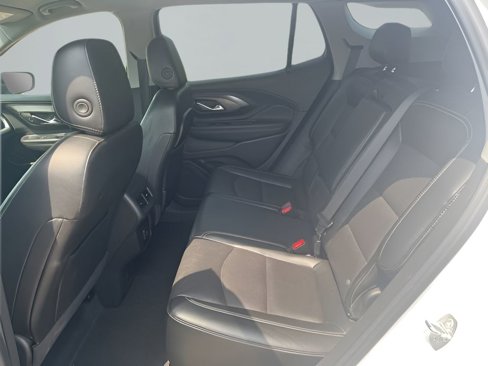 Used 2023 GMC Terrain SLT image 34