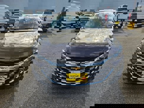 Used 2021 Chevrolet Malibu LT image 3