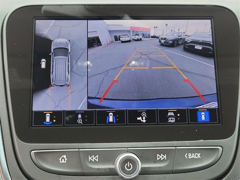 Used 2022 Chevrolet Equinox LT image 10