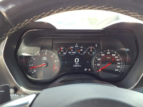 Used 2018 Chevrolet Camaro SS image 21
