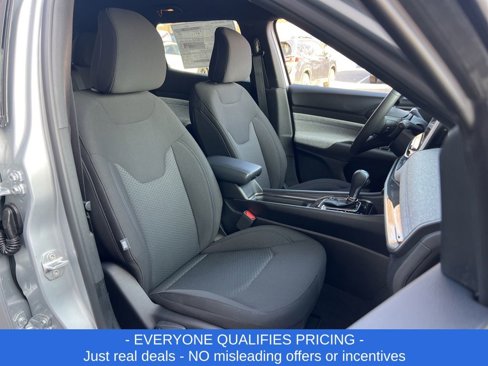 New 2025 Jeep Compass Sport image 22