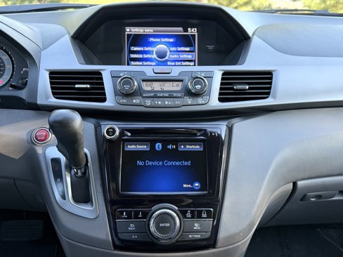 Used 2015 Honda Odyssey EX-L image 32