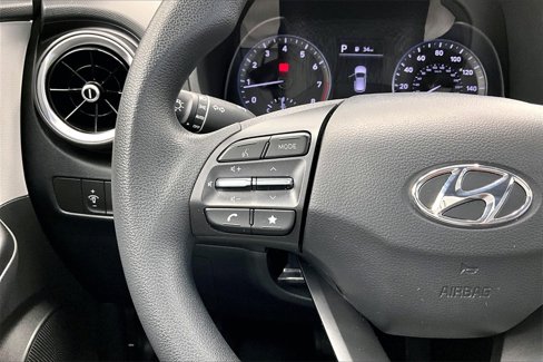 Used 2023 Hyundai Kona SEL image 19