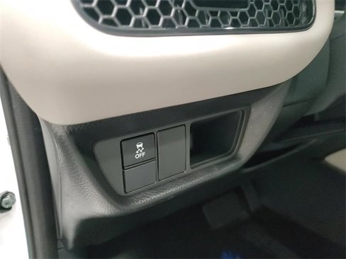 New 2025 Honda HR-V LX image 18