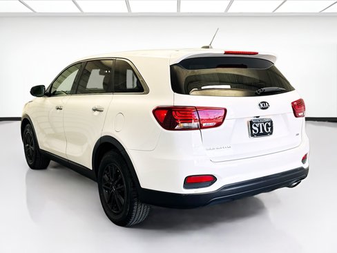 Used 2020 Kia Sorento LX image 6