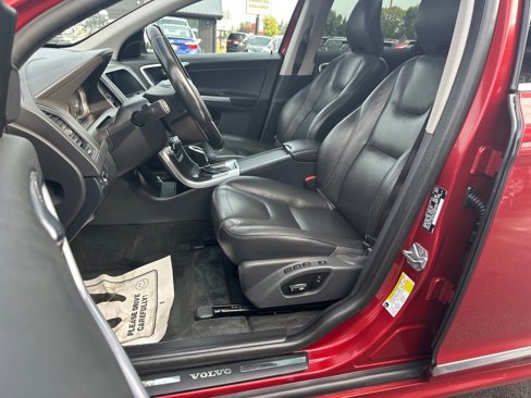 Used 2015 Volvo XC60 T5 image 12