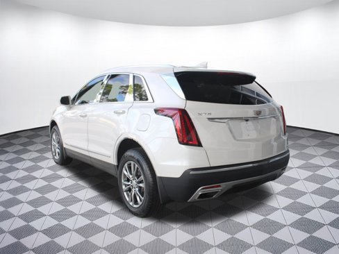 Used 2020 Cadillac XT5 Premium Luxury image 3
