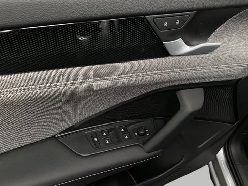 New 2025 Volkswagen Tiguan S image 27