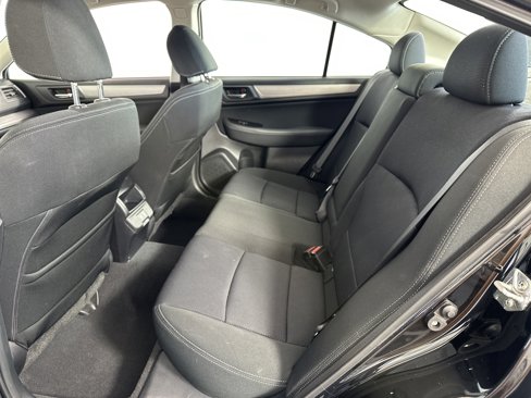 Used 2019 Subaru Legacy 2.5i Premium image 7