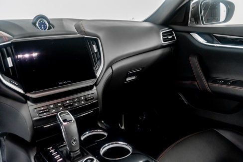Used 2022 Maserati Ghibli Modena Q4 image 46