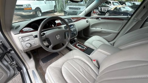 Used 2007 Buick Lucerne CXL w/ Luxury Package image 13