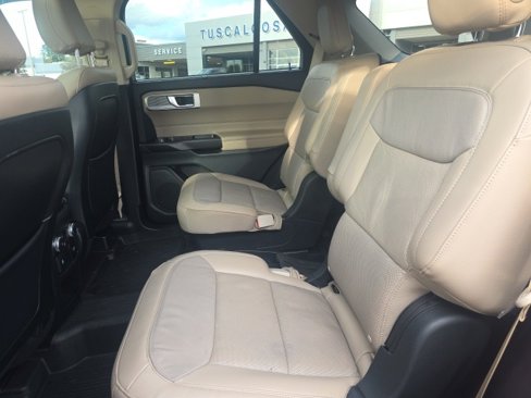 Used 2020 Ford Explorer Limited image 10