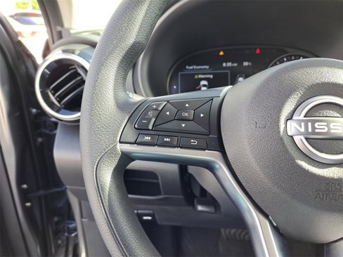 Certified 2023 Nissan Kicks SV image 18