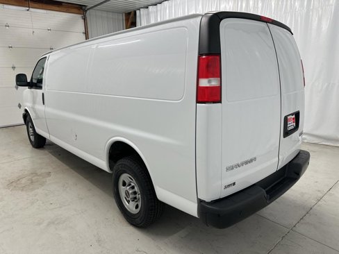 Used 2023 GMC Savana 2500 Extended w/ Driver Convenience Package image 10