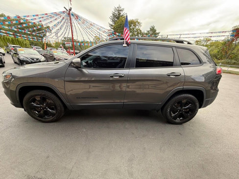 Used 2019 Jeep Cherokee Latitude Plus image 6
