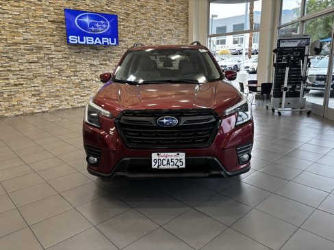 Certified 2022 Subaru Forester Limited w/ Popular Package #2 image 2