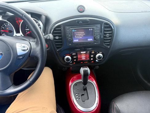 Used 2013 Nissan Juke SL w/ Sport Pkg image 16