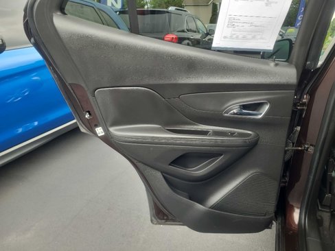 Used 2016 Buick Encore FWD image 30