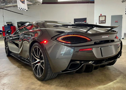 Used 2017 McLaren 570S image 8