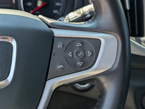 Used 2020 GMC Terrain SLE image 19