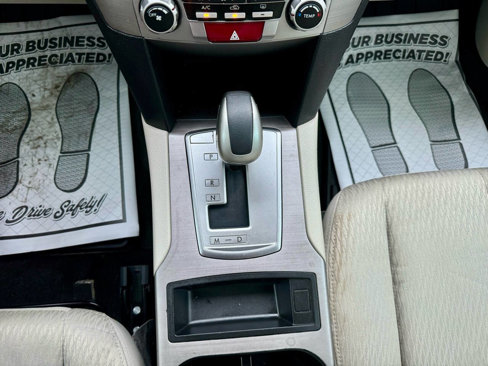 Used 2011 Subaru Outback 2.5i image 19