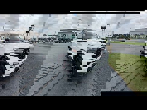 Used 2022 Ford Explorer ST w/ Equipment Group 401A image 2