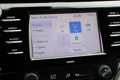 Used 2020 Toyota Camry SE image 24