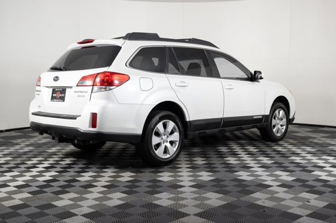 Used 2012 Subaru Outback 2.5i Premium w/ All-Weather Pkg image 8