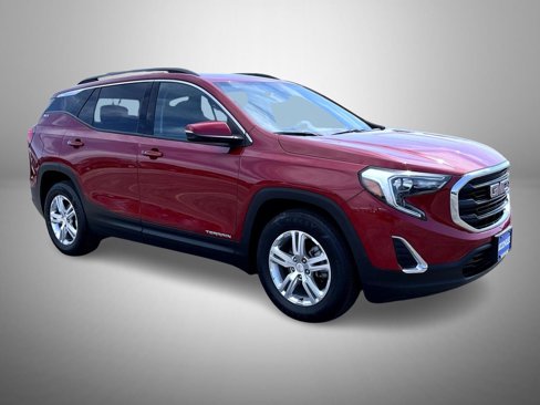 Used 2020 GMC Terrain SLE w/ Driver Convenience Package image 3