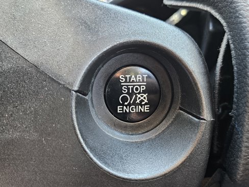 Used 2018 Jeep Compass Sport w/ Tech Group image 29