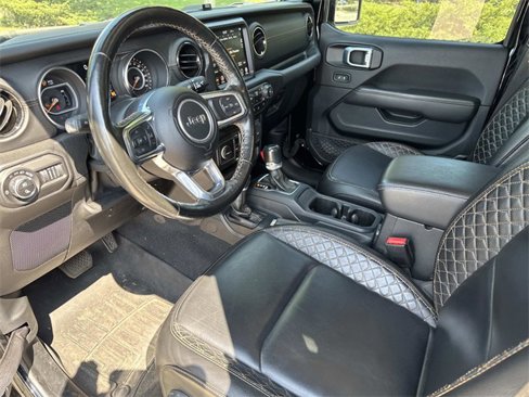 Used 2021 Jeep Gladiator Overland image 20