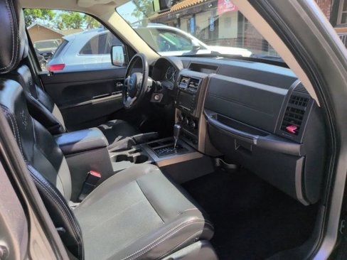 Used 2012 Jeep Liberty Limited Jet w/ Comfort/Convenience Group image 9