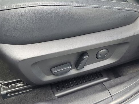 Used 2023 Mitsubishi Outlander SEL image 39