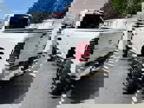 Used 2015 RAM 2500 SLT image 5