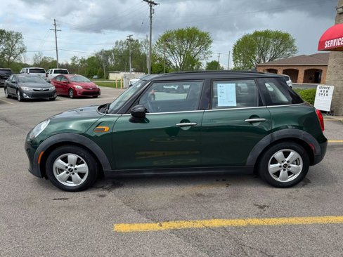 Used 2017 MINI Cooper 4-Door Hardtop image 8