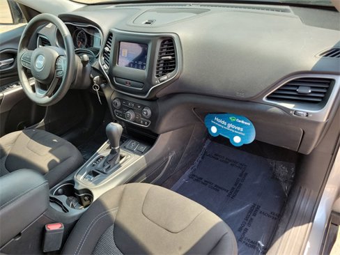 Used 2019 Jeep Cherokee Latitude w/ Popular Appearance Group image 26