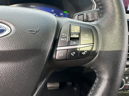 Used 2020 Ford Escape SE Sport image 21