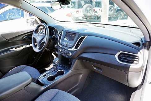 Used 2024 Chevrolet Equinox LT image 10