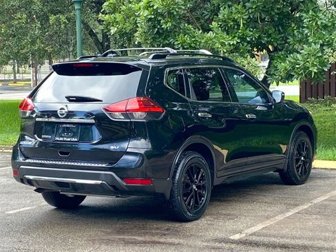 Used 2017 Nissan Rogue SV w/ Midnight Edition Package image 7