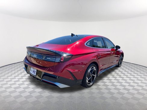 Used 2024 Hyundai Sonata SEL w/ Convenience Package image 7
