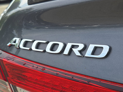 Used 2019 Honda Accord Sport image 30