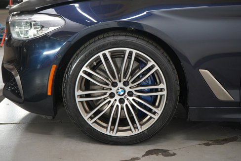 Used 2019 BMW M550i xDrive w/ Premium Package 2 image 31