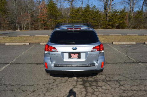 Used 2013 Subaru Outback 2.5i Limited w/ Moonroof Pkg image 10