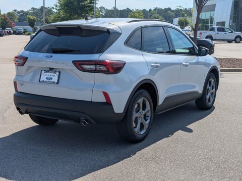 New 2025 Ford Escape ST-Line image 6
