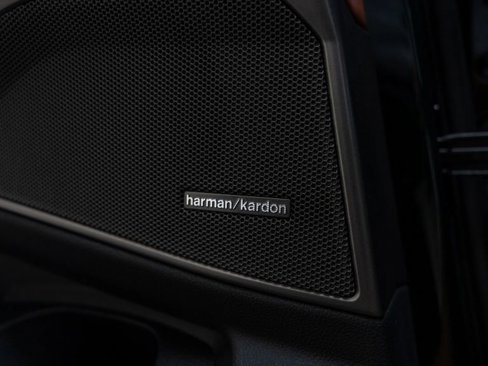 Used 2025 BMW M3 Competition w/ Carbon Package image 43