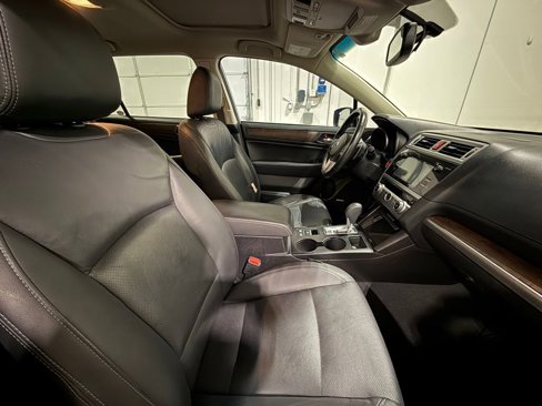 Used 2016 Subaru Outback 2.5i Limited image 30