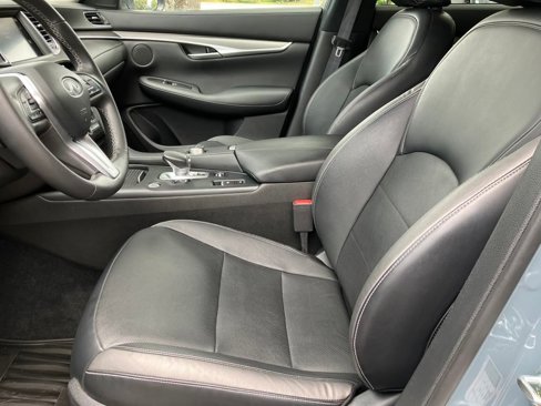 Certified 2022 INFINITI QX50 Luxe w/ Cargo Package image 17