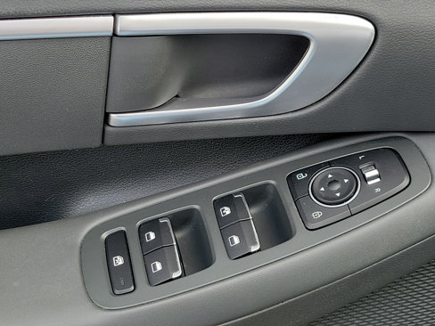 Used 2021 Hyundai Sonata SE image 12