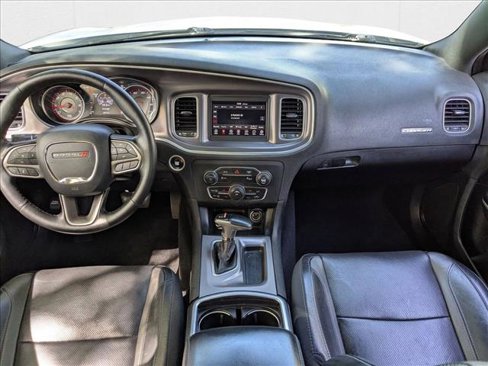 Used 2020 Dodge Charger SXT w/ Leather Interior Group image 12
