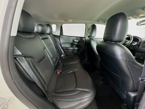 Used 2018 Jeep Compass Latitude w/ Popular Equipment Group image 29